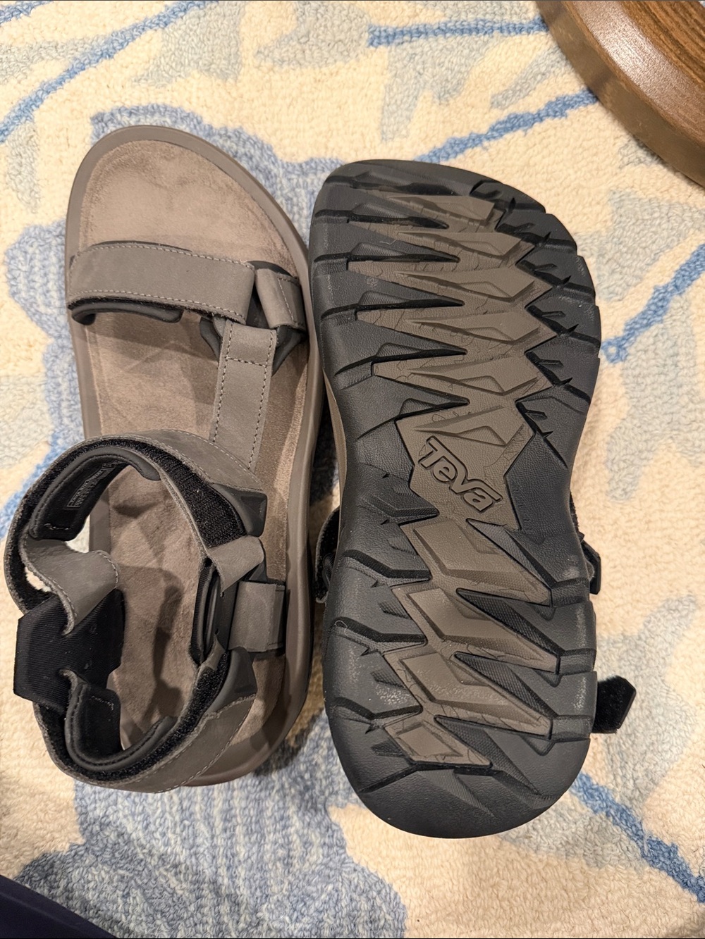 Teva Men’s Sandals— size 9.5
